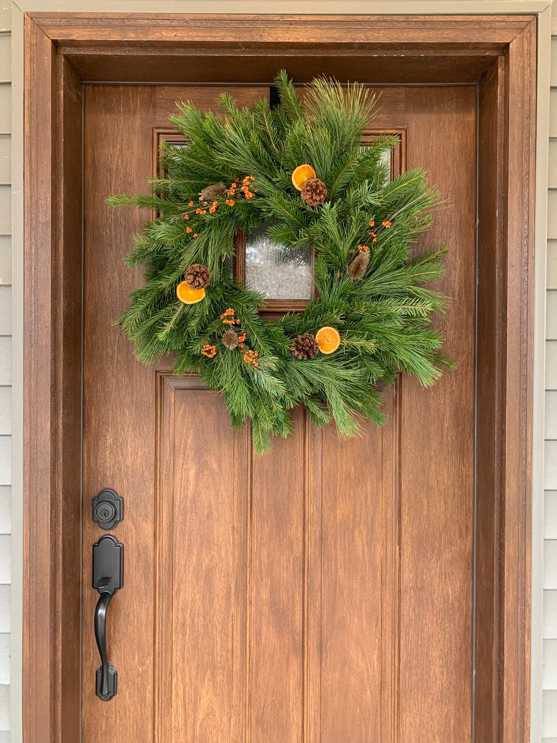 Farmhouse Christmas Wreath 24” - Hickory View Farms, LLC